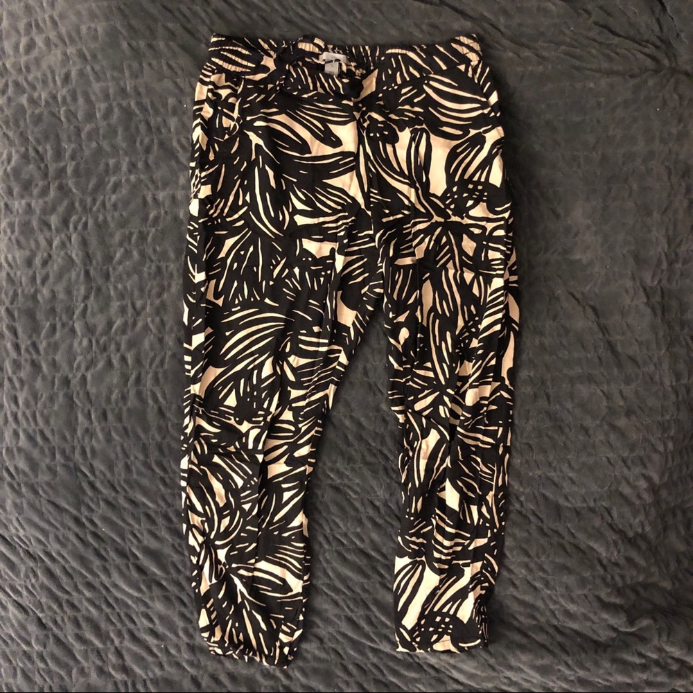 Gap Relax Fit Ankle Pants